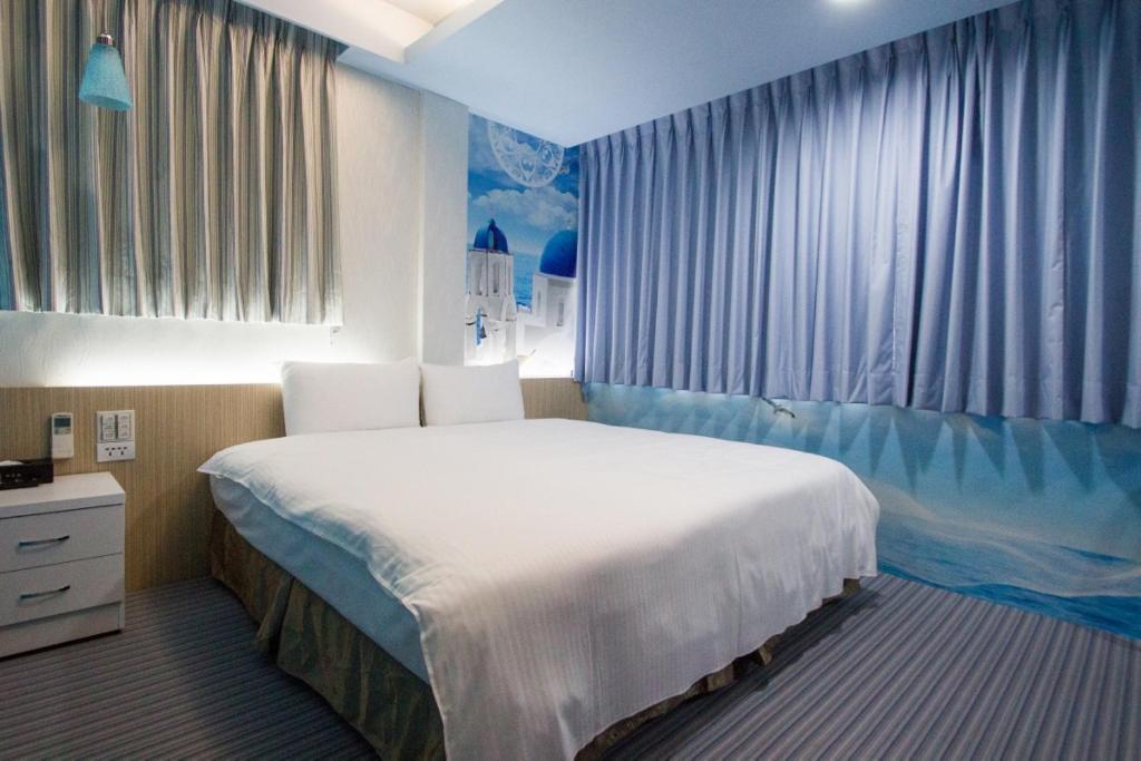 Morwing Hotel - Ocean Taipei Bagian luar foto
