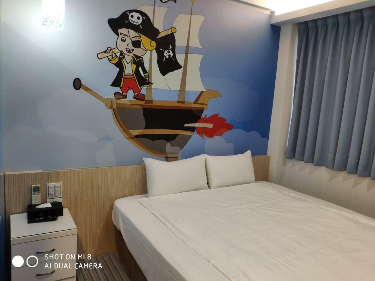 Morwing Hotel - Ocean Taipei Bagian luar foto